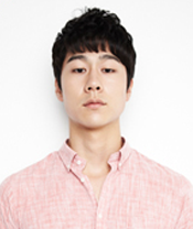 박진석 증명사진