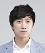 장필수 증명사진
