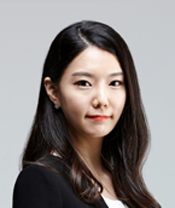 유고은 증명사진