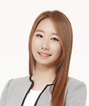 신정원 증명사진
