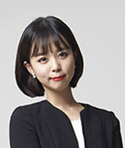 이유경 증명사진